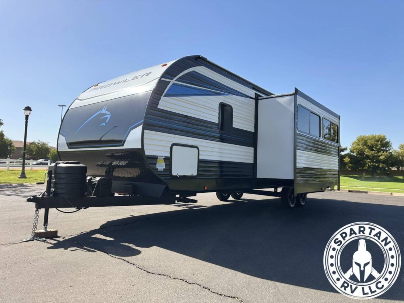 A photo of this 2025 Heartland Prowler 3005QBX