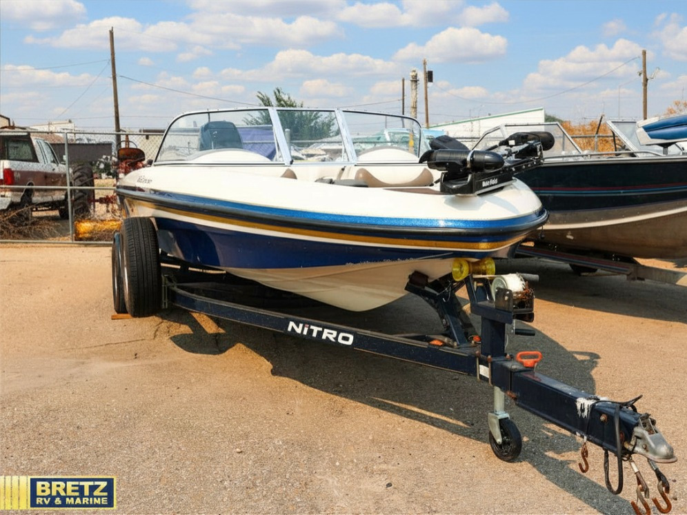 2004 Tracker NITRO 288 SPORT in nampa ID