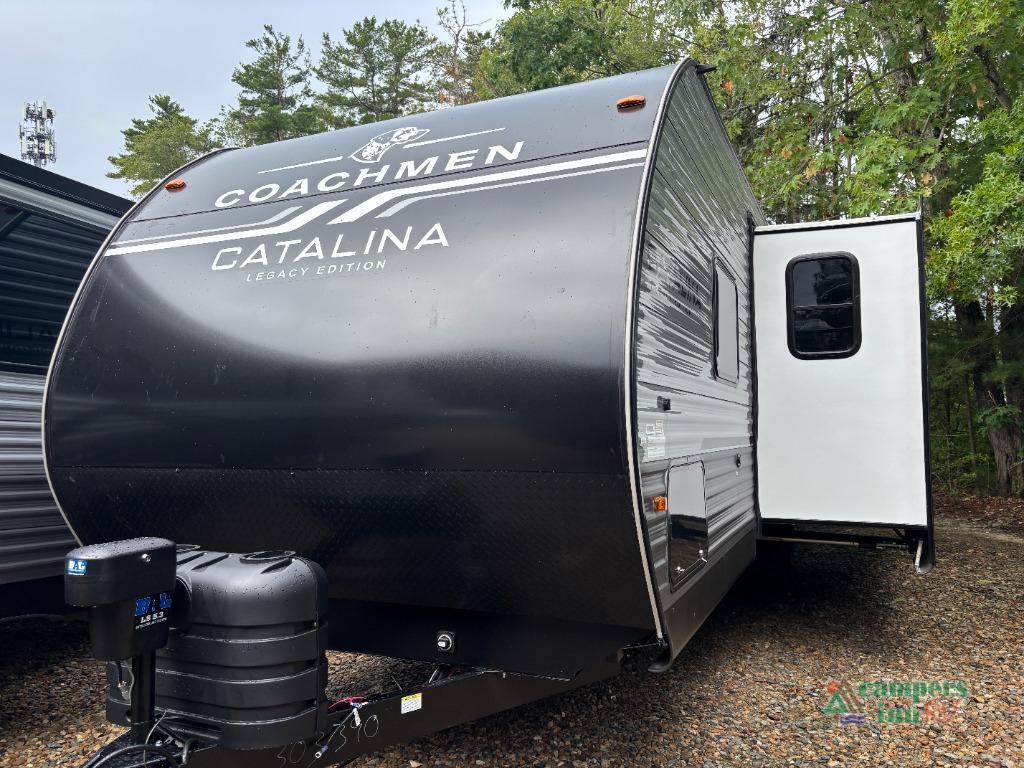 2027 Coachmen Rv Catalina Legacy 293QBCK in raynham MA
