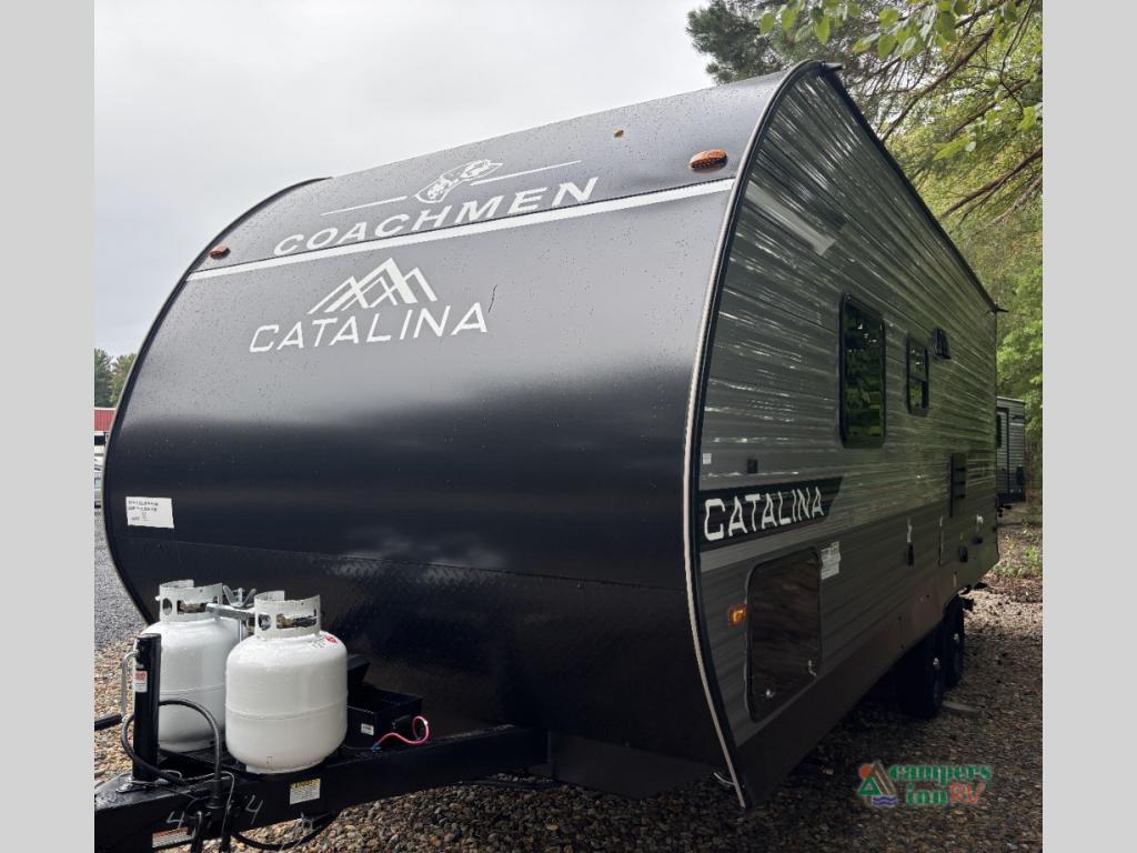 2026 Coachmen Rv Catalina Summit Series 8 211BH in raynham MA