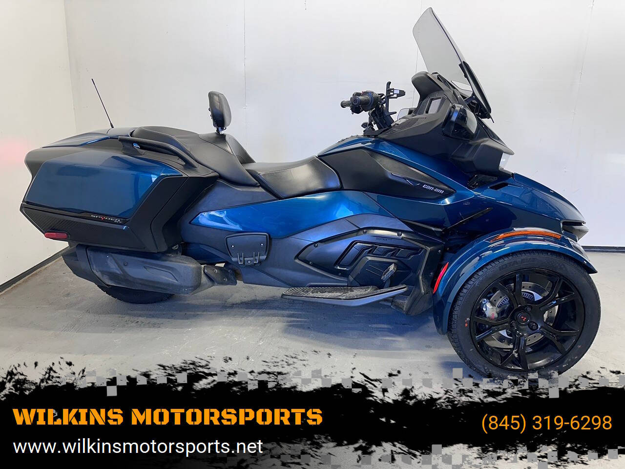 2021 Can-Am SPYDER RT SE6 RT SE6 in Patterson, NY