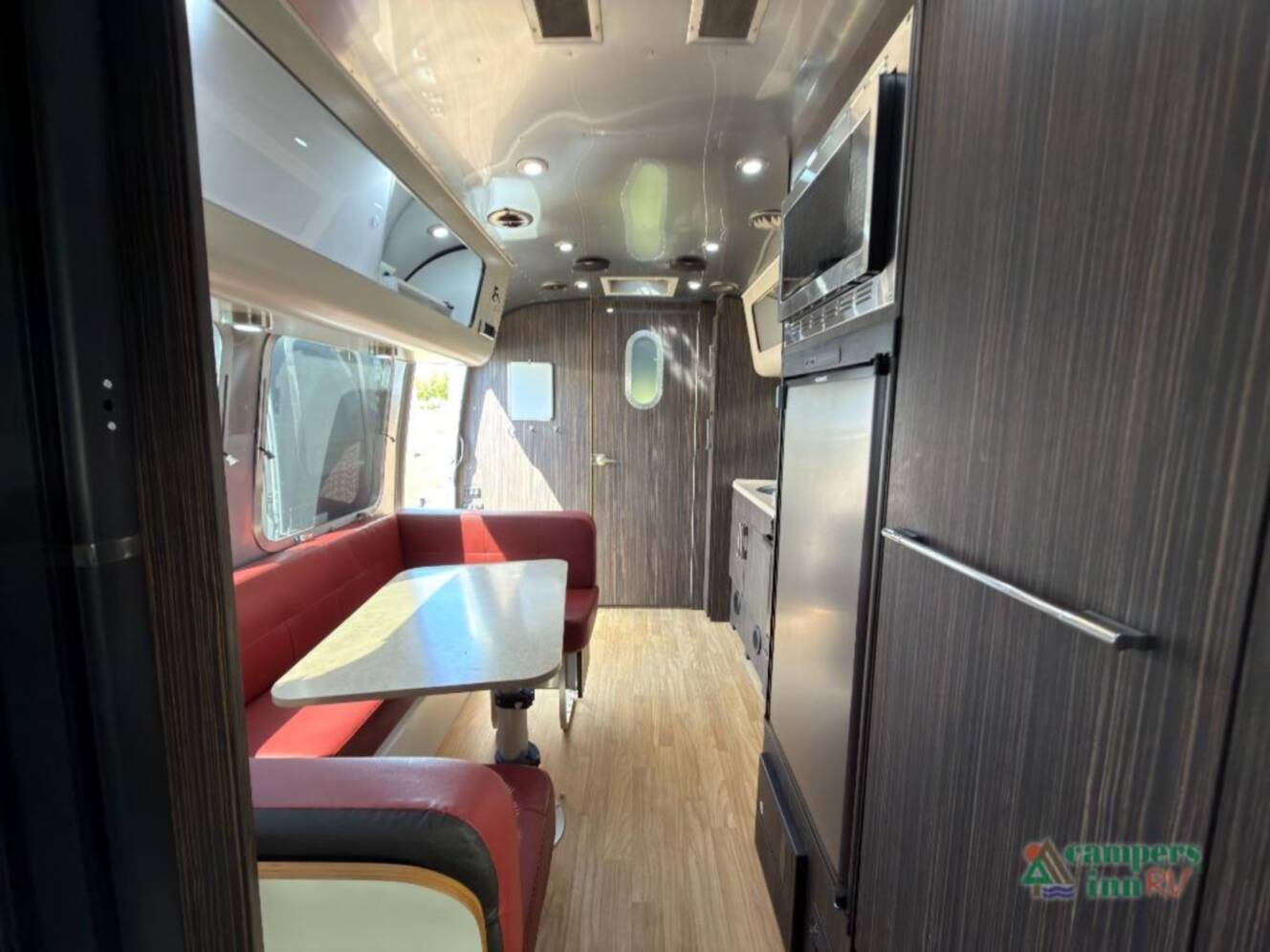 A photo of this 2019 Airstream International Signature 23FB