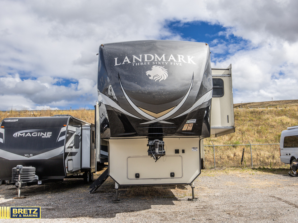 View more photos of this listing