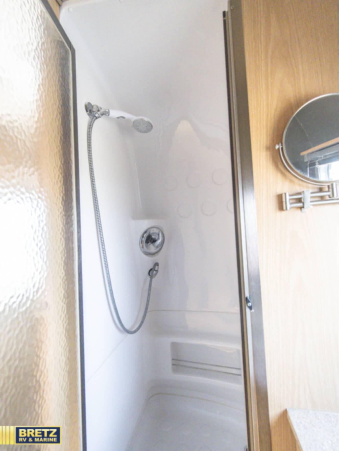 A photo of this 2008 Airstream AIRSTREAM SAFARI 23SE