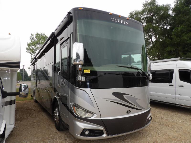 2018 Tiffin Motorhomes Phaeton 40IH in janesville WI