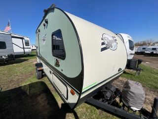 2015 FOREST RIVER R-POD 179