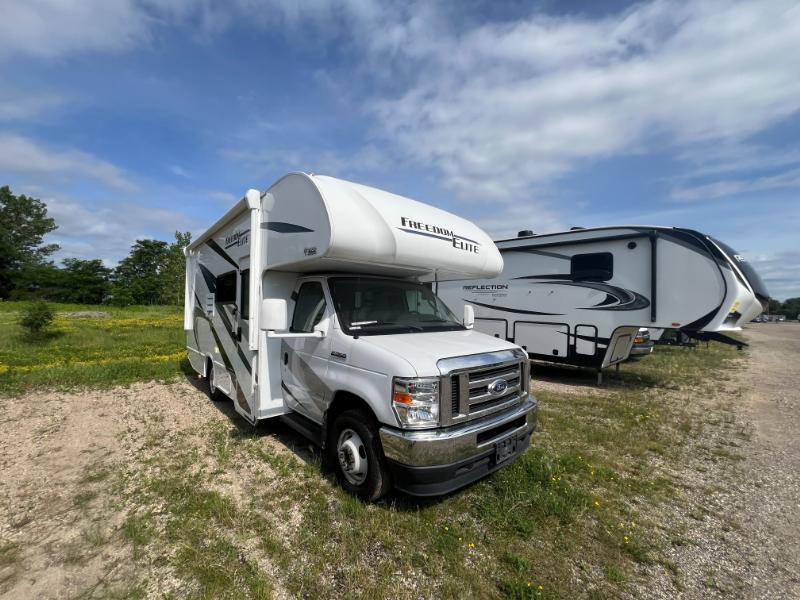 2021 Thor Motor Coach Freedom Elite 22FE in elkhorn WI