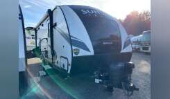 2018 Crossroads Sunset Trail Super Lite 210FK RV