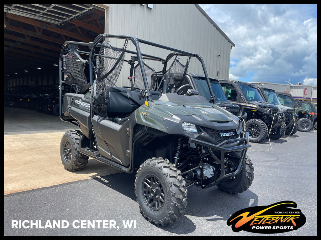 2026 Honda® Pioneer 700-4 Deluxe in richland center WI