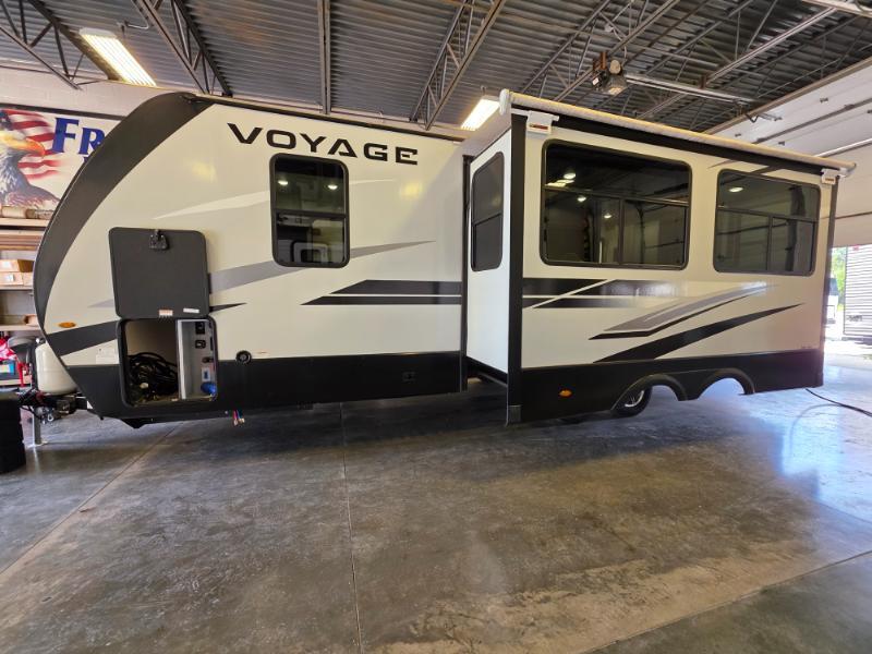 2022 Winnebago Voyage 2831RB in slinger WI