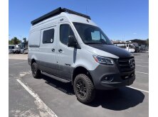 2027 Tiffin Motorhomes GH1 SE Review image
