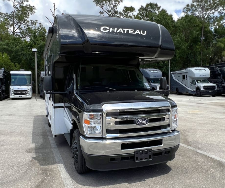 2026 Thor Motor Coach CHATEAU 25Z-PP RV