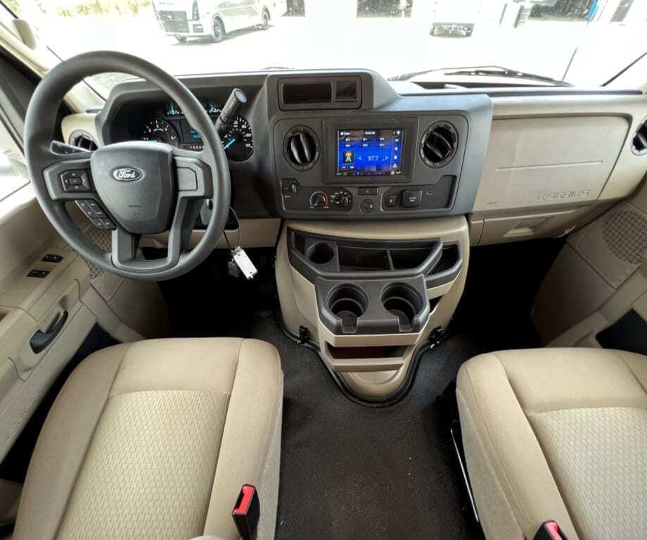 2026 Thor Motor Coach CHATEAU 25Z-PP in fort myers FL