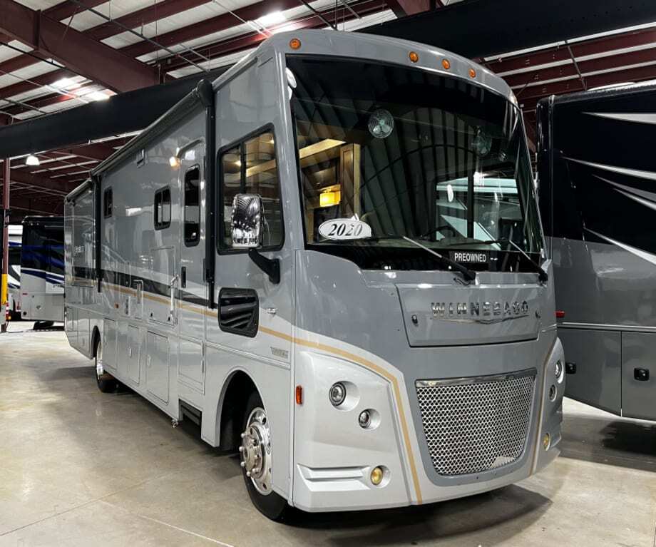 2020 Winnebago ADVENTURER 35F in port st. lucie FL