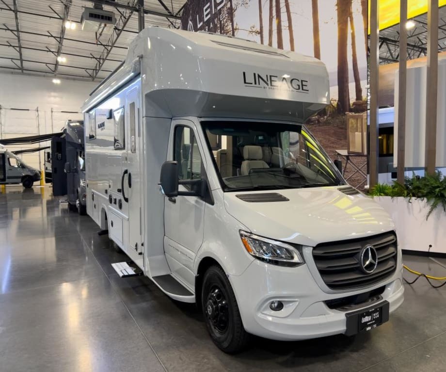 2026 Grand Design LINEAGE SERIES M 25TK-FBP RV