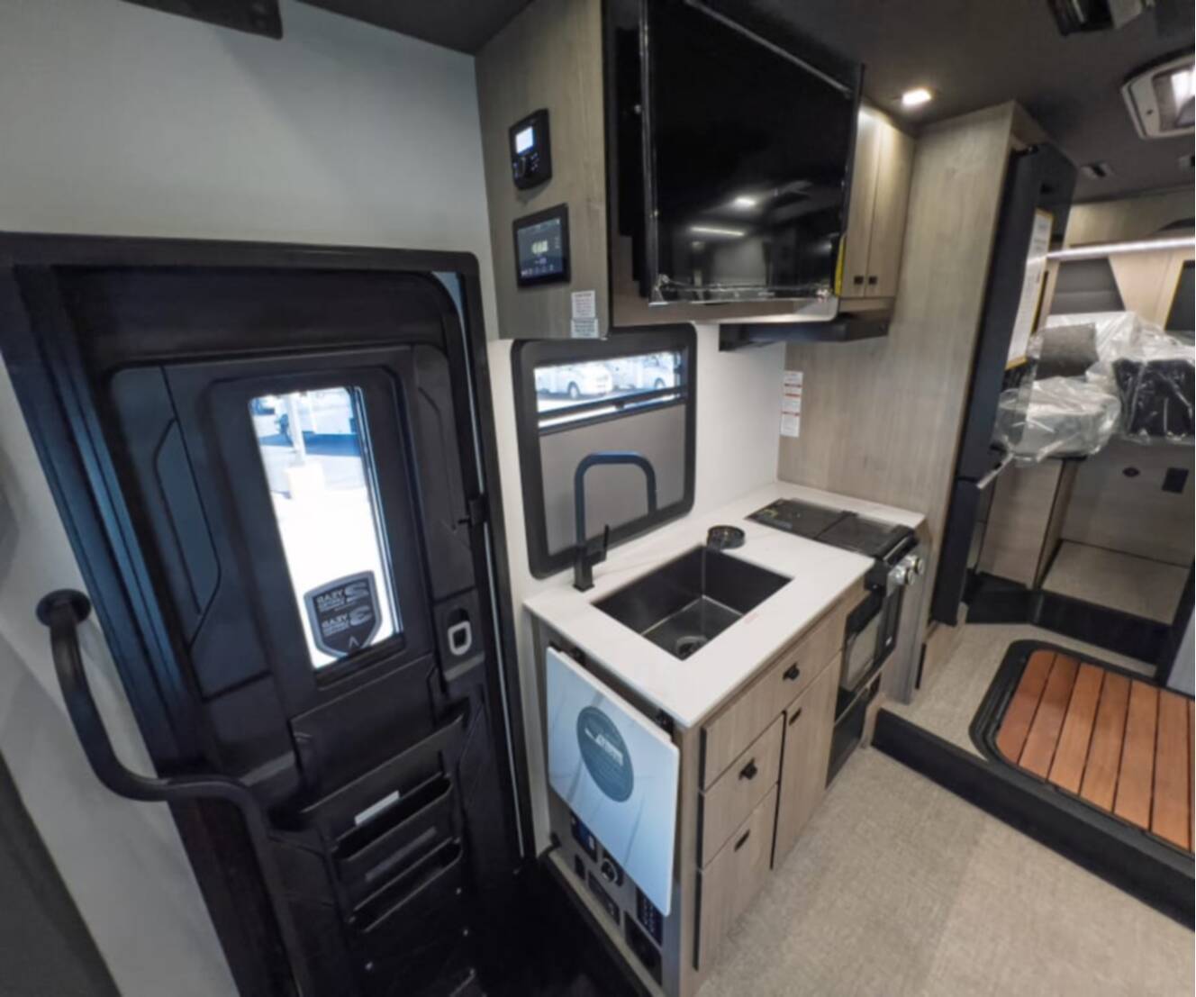 A photo of this 2026 Grand Design LINEAGE SERIES M 25TK-FBP