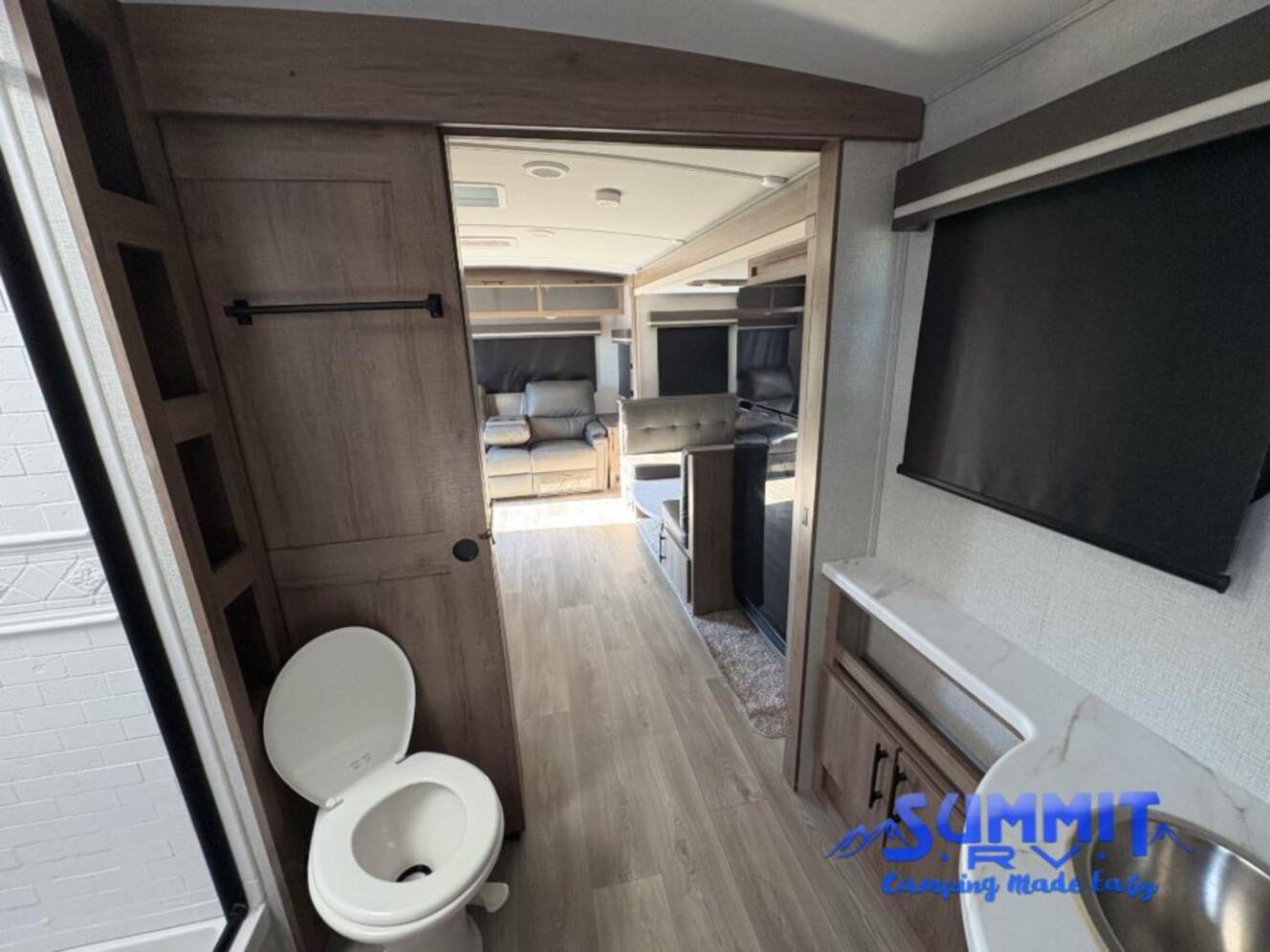 A photo of this 2024 Grand Design Imagine 2500RL