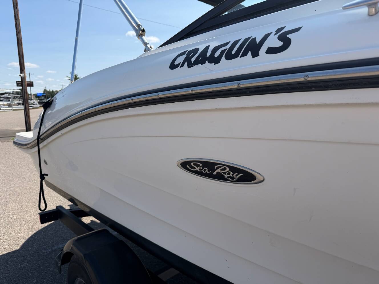 A photo of this 2021 Sea Ray SPX 190