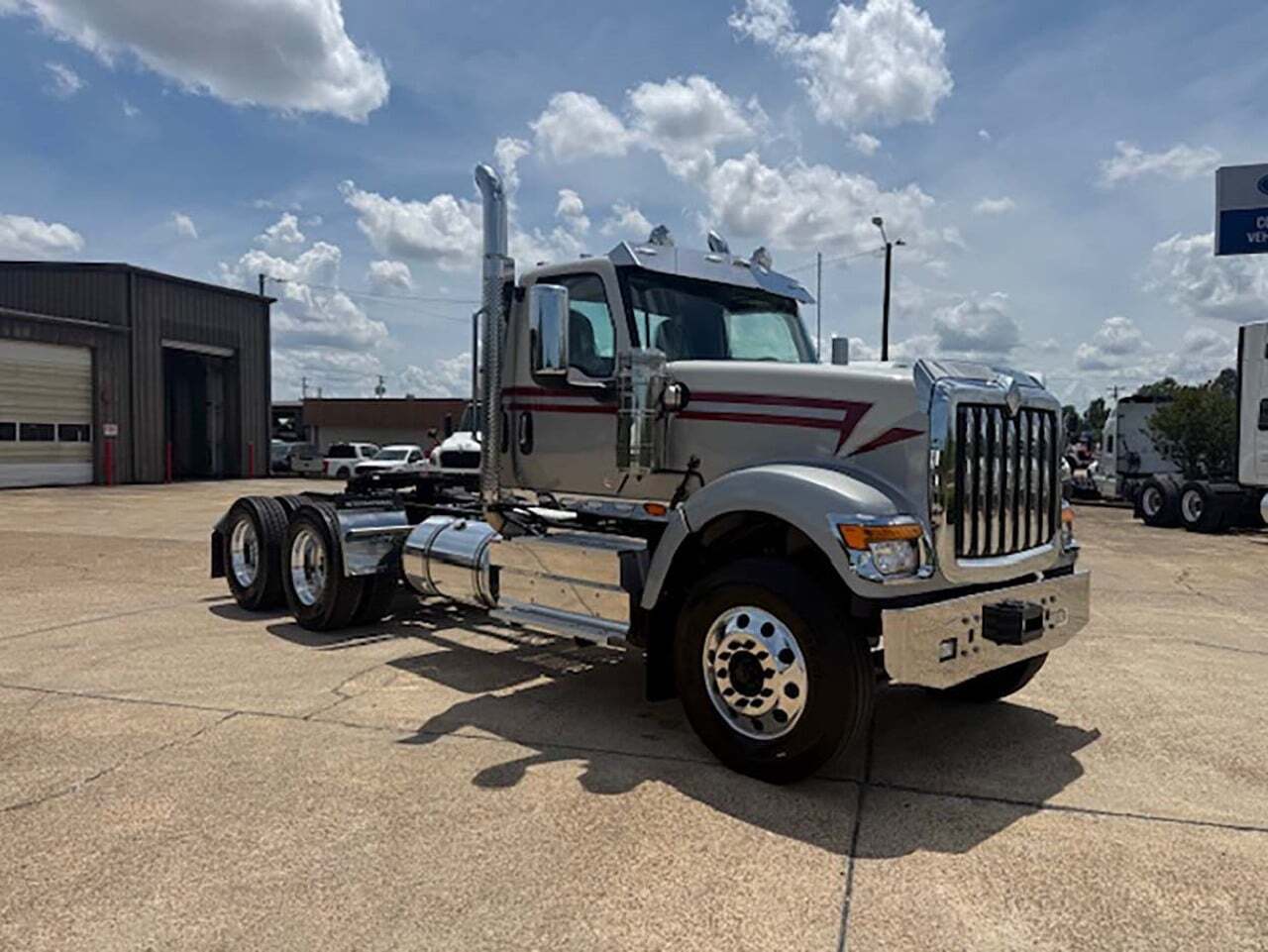 2027 INTERNATIONAL HX 520 in Columbus, MS