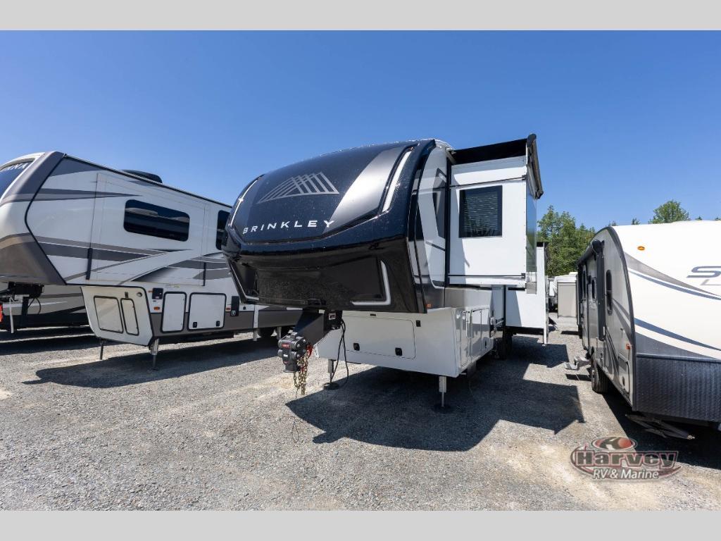 2024 Brinkley Model Z 3400 in bangor ME