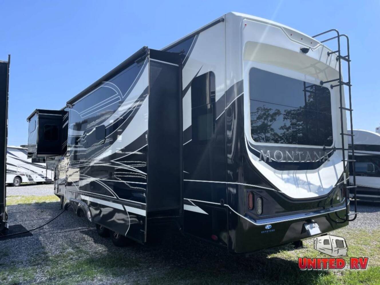 A photo of this 2022 Keystone Rv Montana Legacy 3231CK