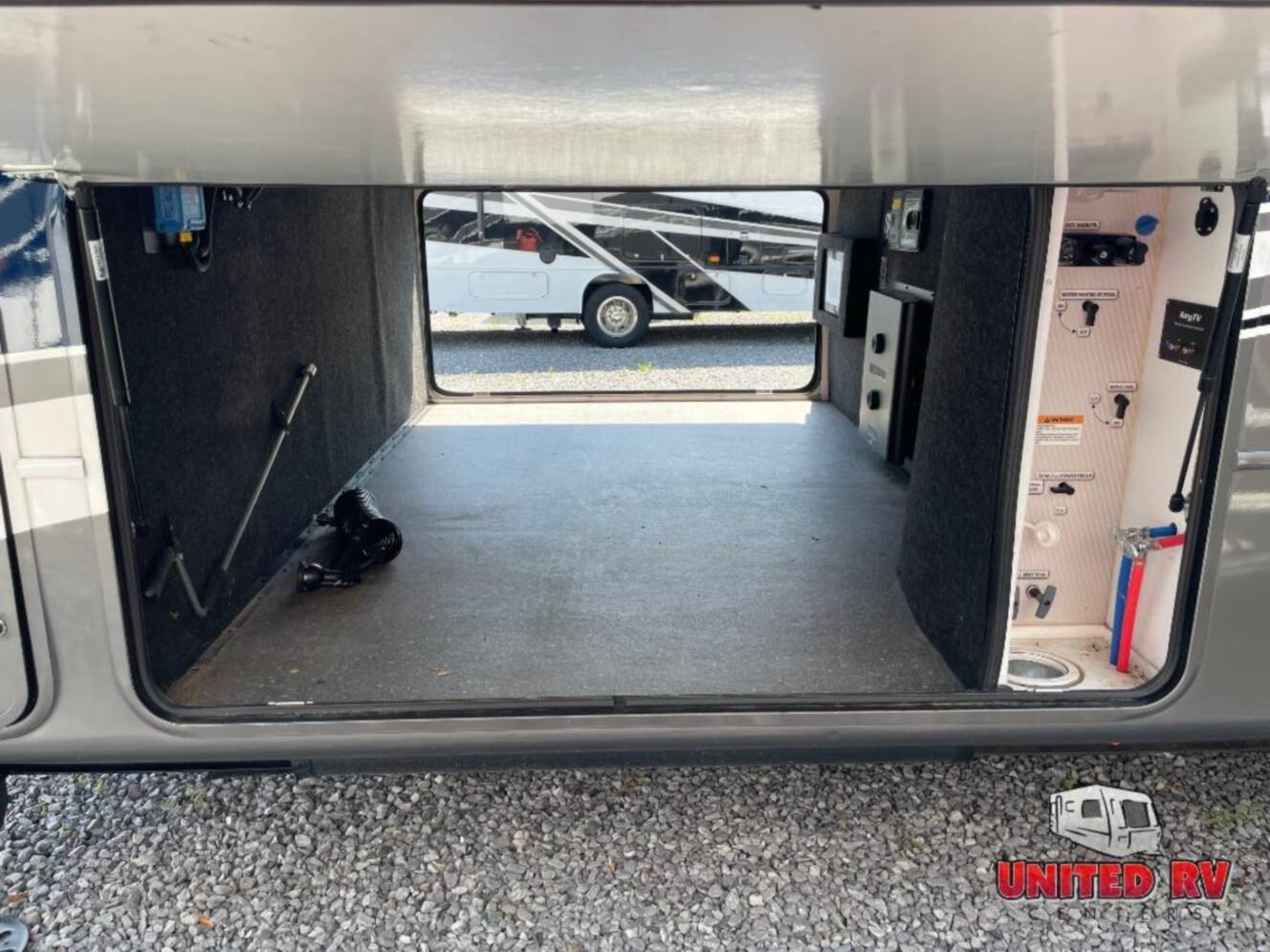 A photo of this 2022 Keystone Rv Montana Legacy 3231CK