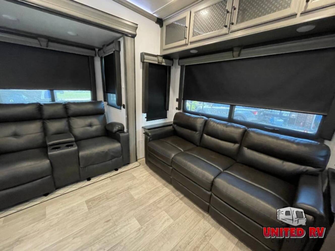 A photo of this 2022 Keystone Rv Montana Legacy 3231CK