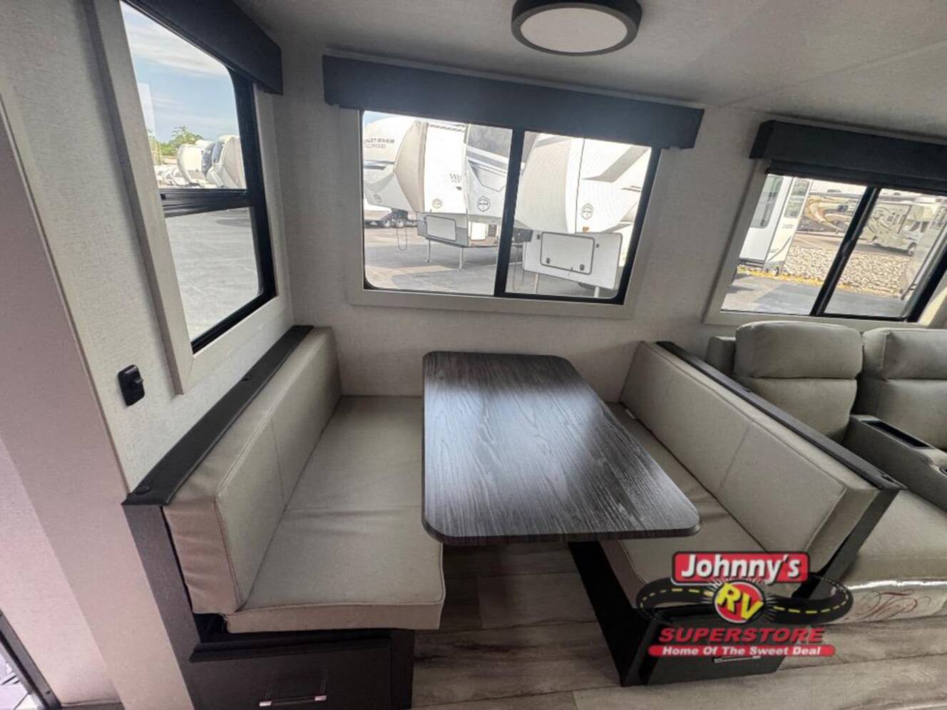 A photo of this 2026 Keystone Rv Arcadia Super Lite 292SLRL
