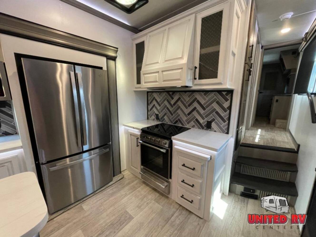 A photo of this 2022 Keystone Rv Montana Legacy 3231CK