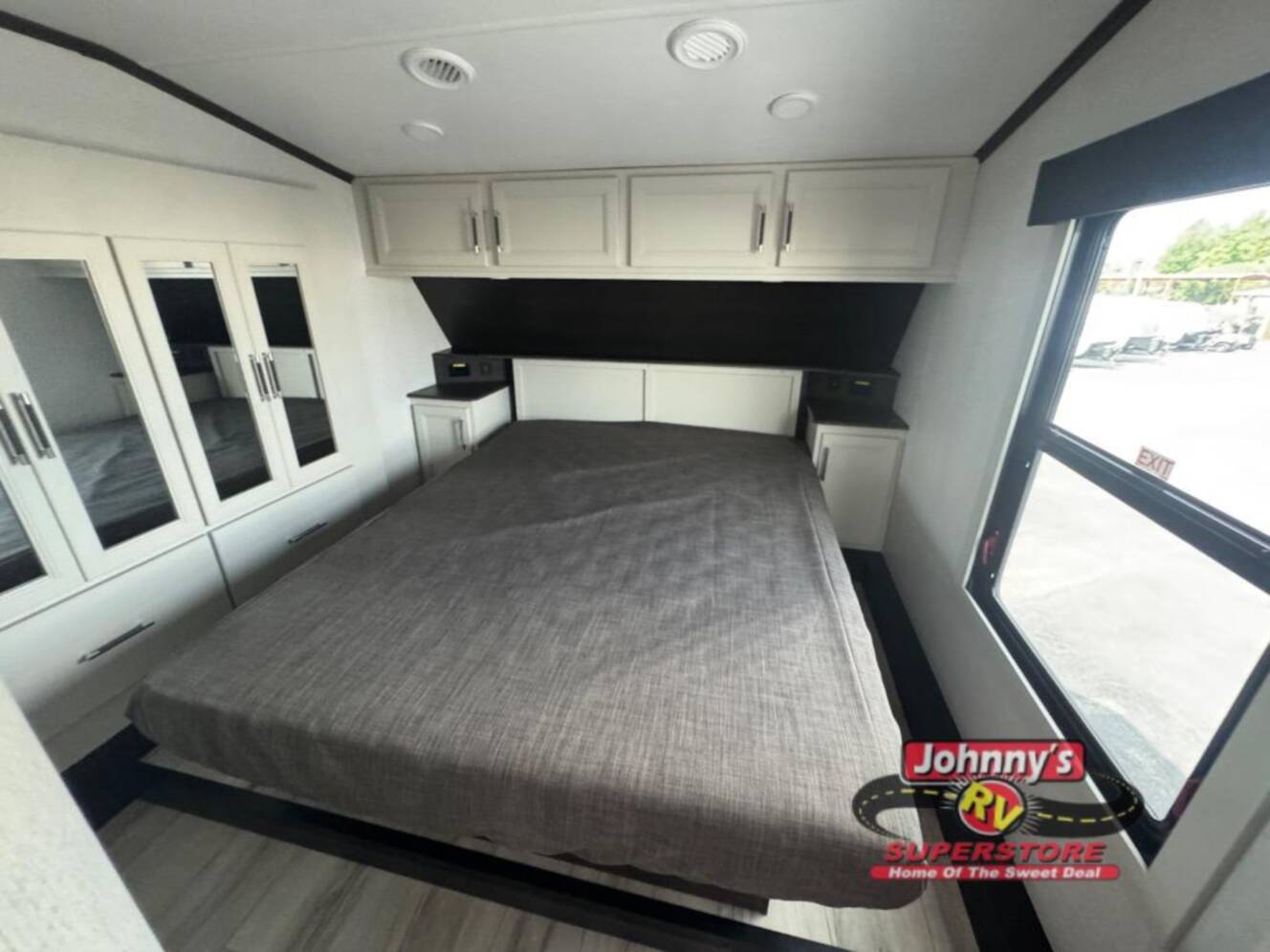 A photo of this 2026 Keystone Rv Arcadia Super Lite 292SLRL