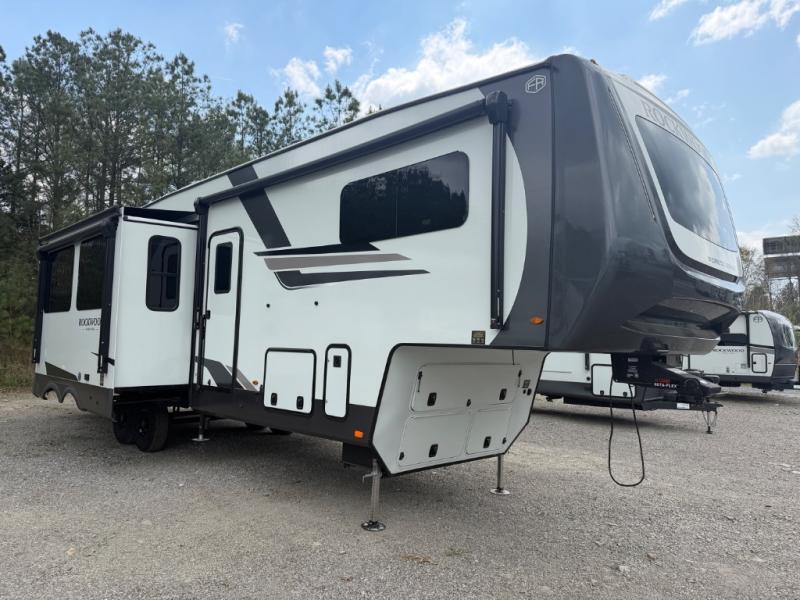 2026 Forest River Rockwood Signature 403SDB in cullman AL