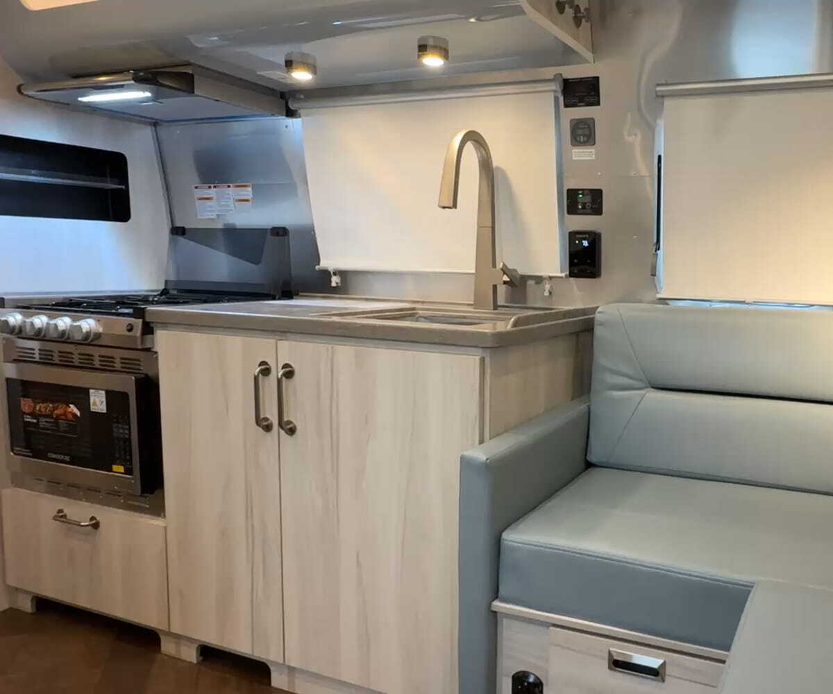 2026 Airstream International 28RB Twin in columbus OH