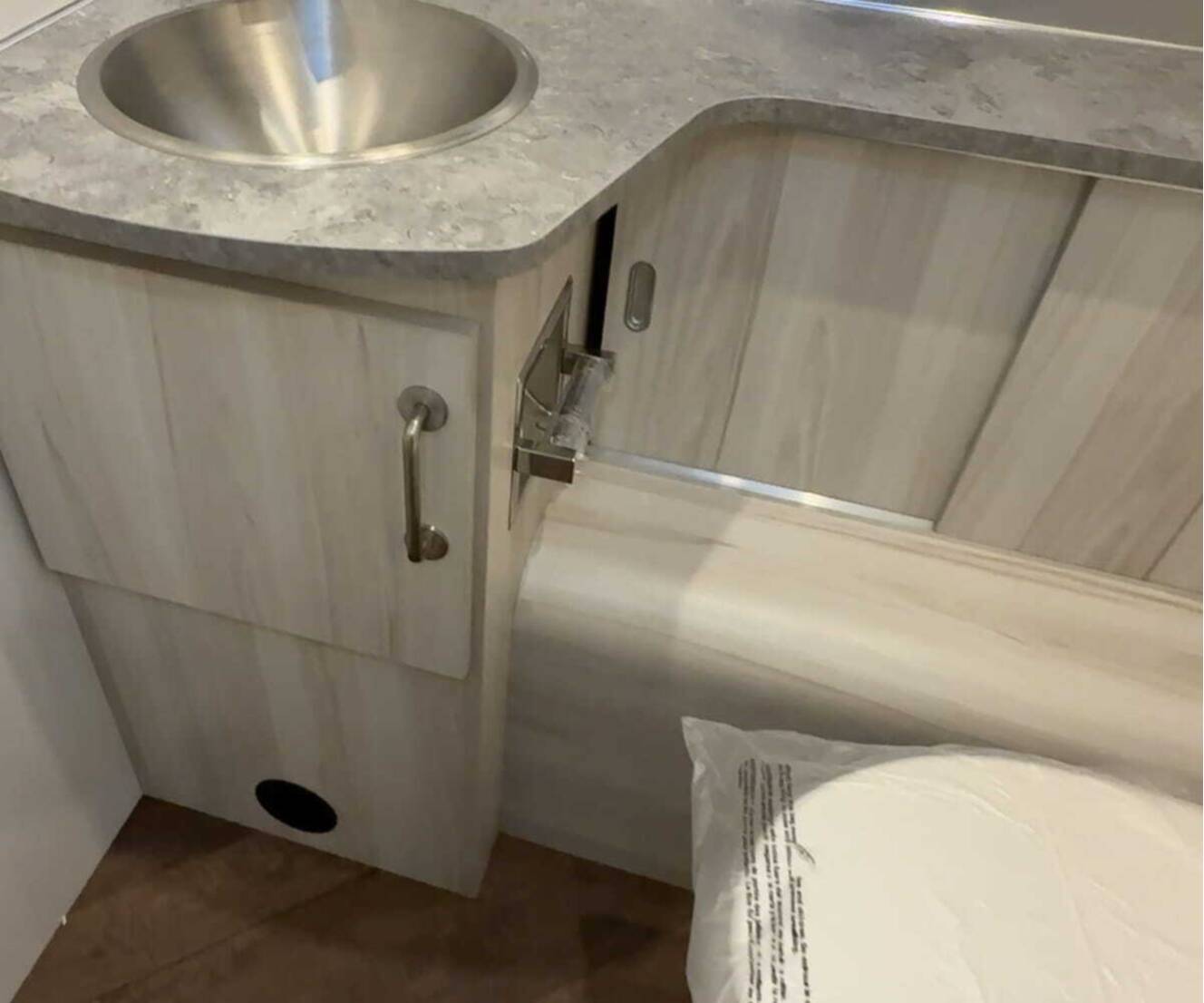 A photo of this 2026 Airstream International 28RB Twin