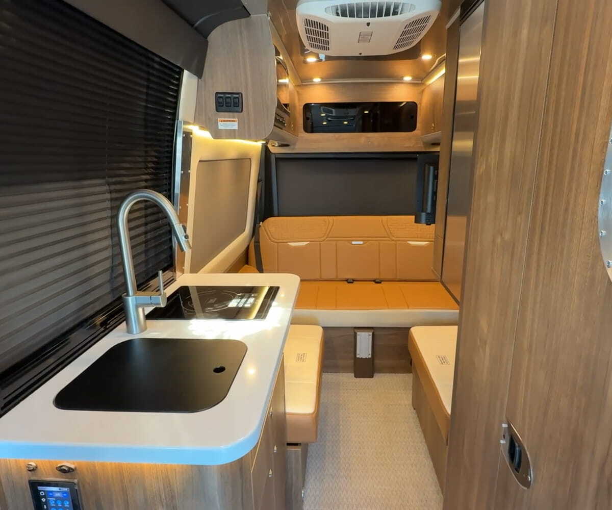 2026 Airstream Interstate 19 Advanced Power Plus in columbus OH