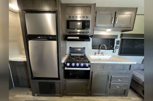 2021 Jayco JAY FLIGHT SLX 264BH in deforest WI