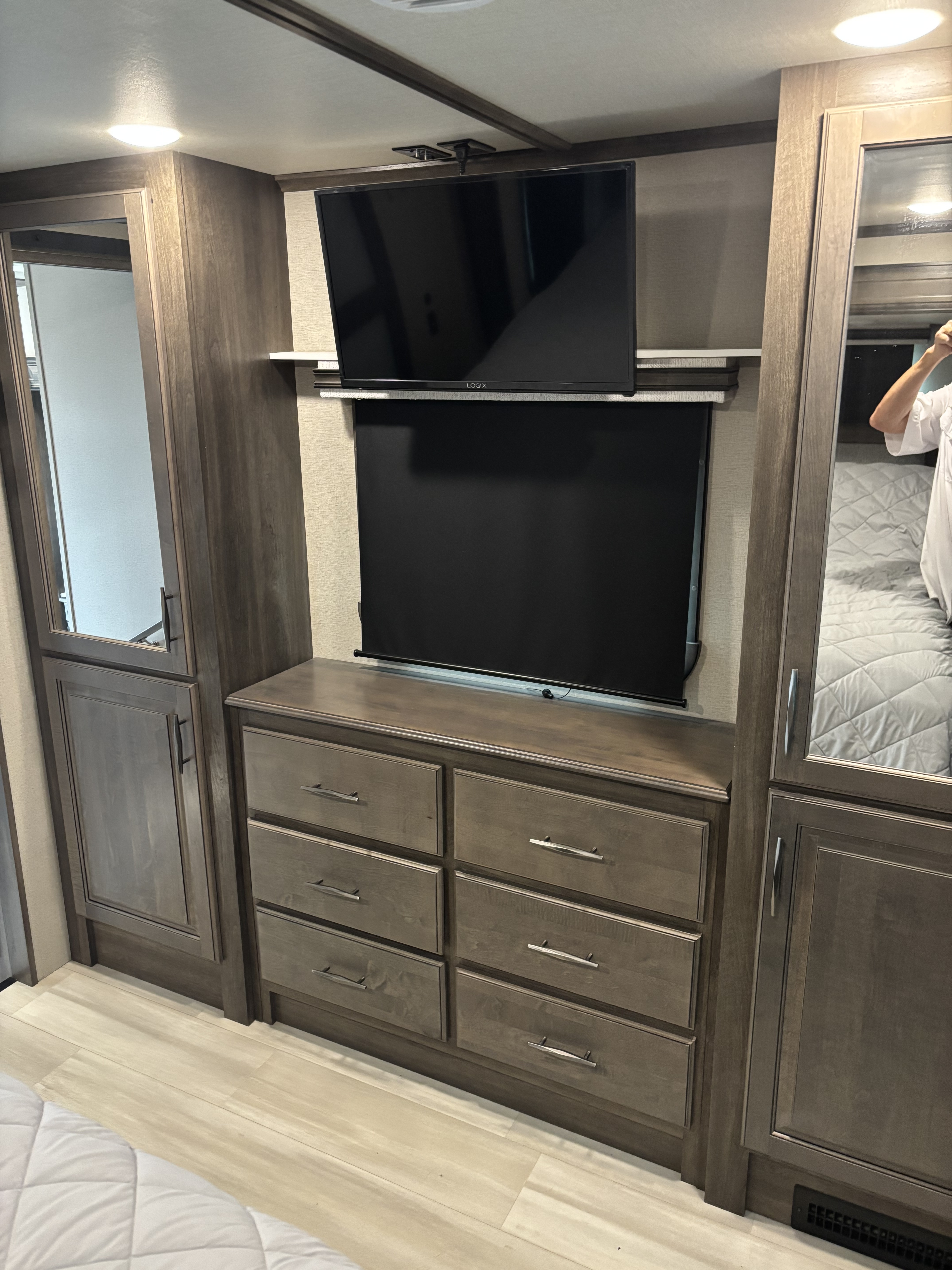 View more photos of this listing