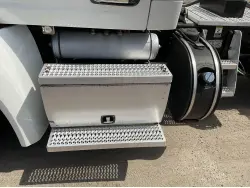 2018 PETERBILT 579