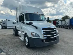 2020 FREIGHTLINER CASCADIA 126