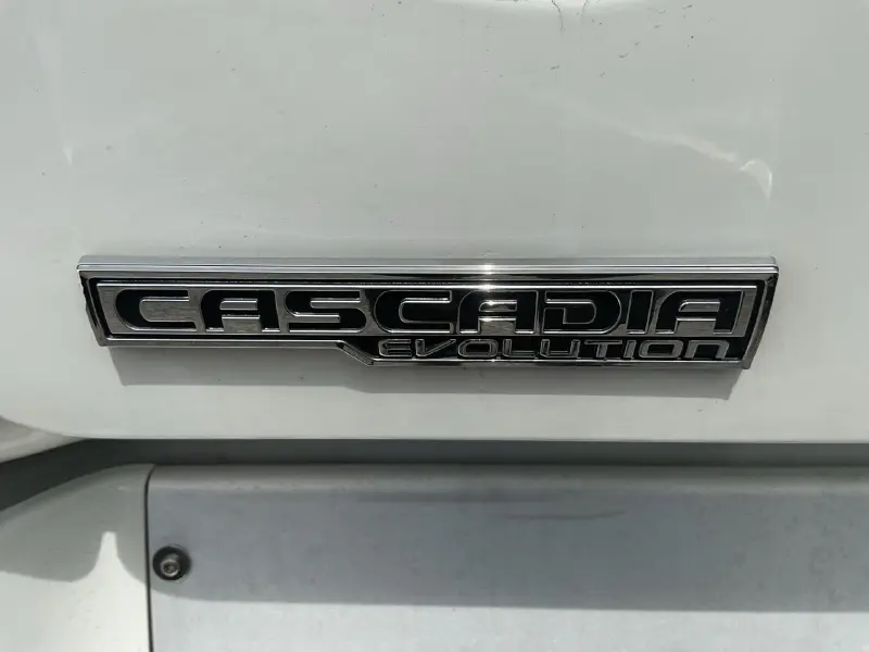 2020 FREIGHTLINER CASCADIA 125