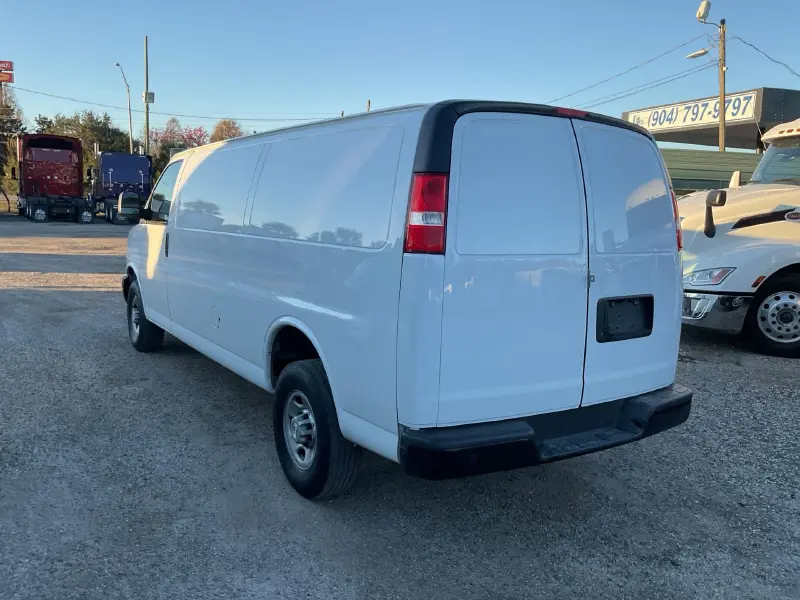 2022 CHEVROLET EXPRESS
