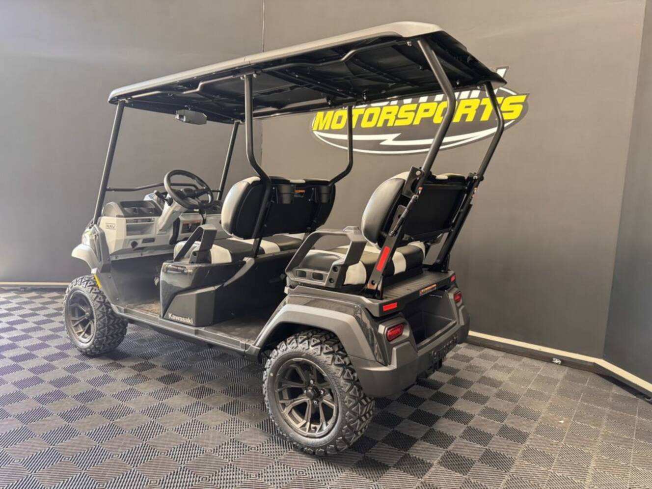 A photo of this 2025 Kawasaki NAV 4E LE