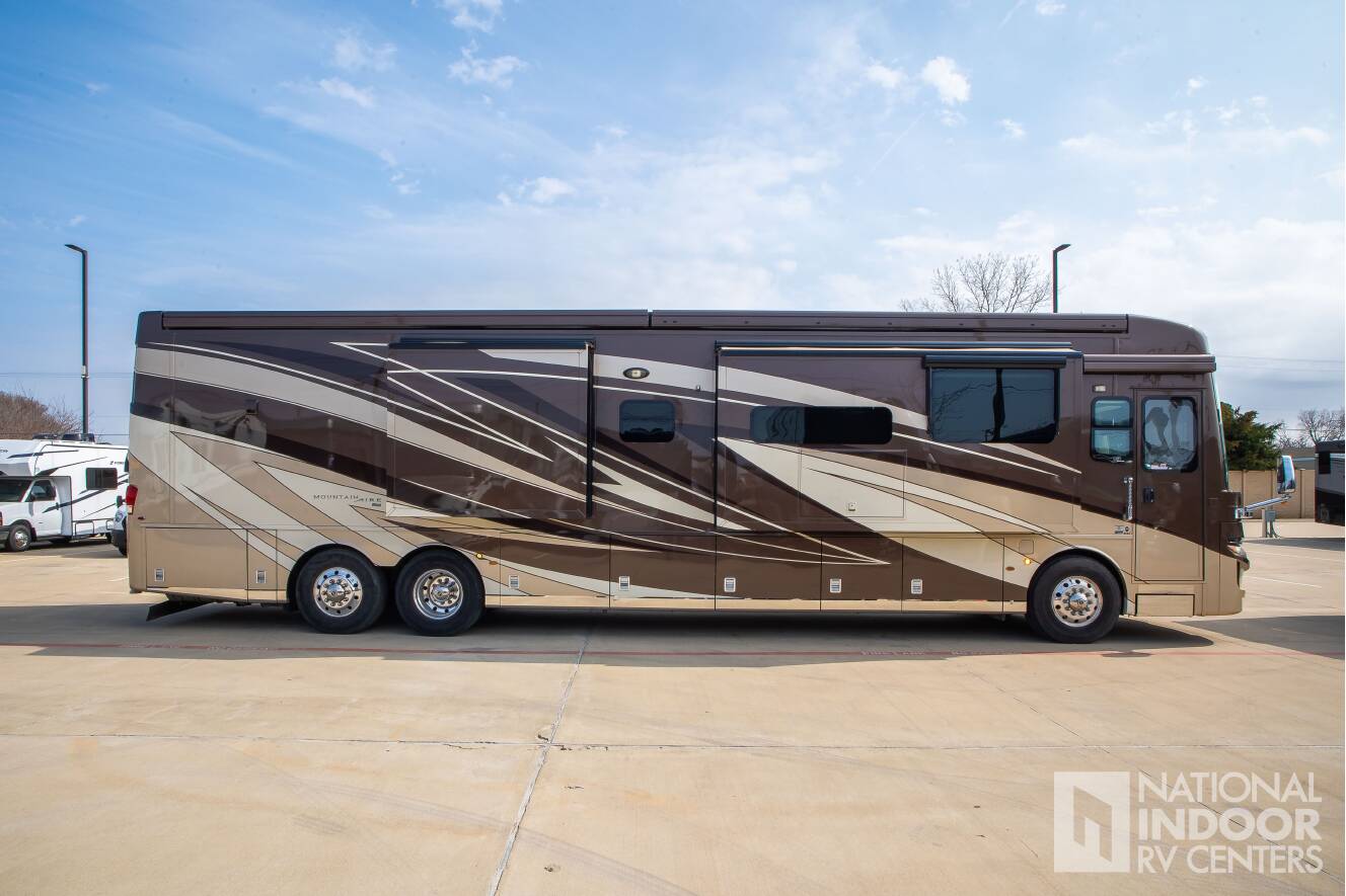 A photo of this 2021 Newmar Mountain Aire 4543
