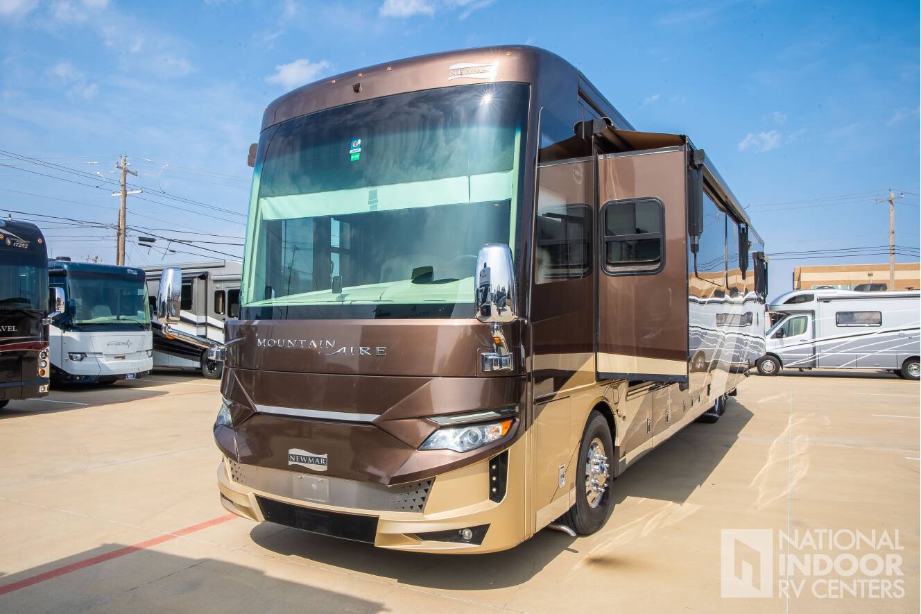 A photo of this 2021 Newmar Mountain Aire 4543
