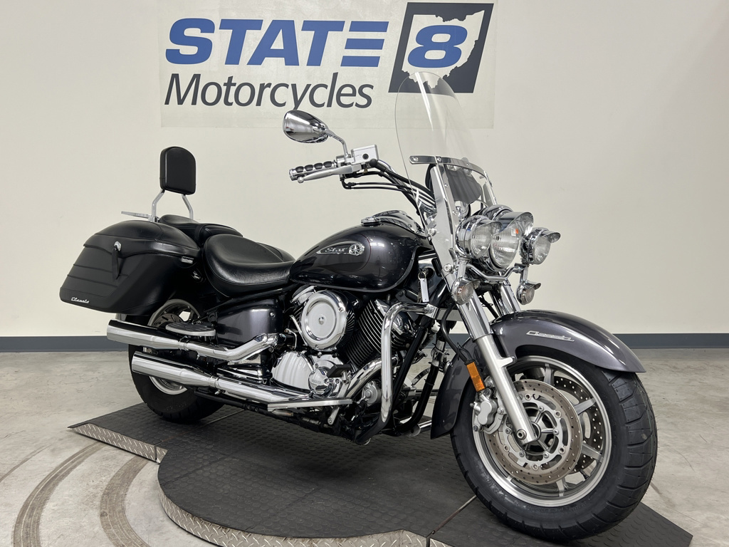 2009 Yamaha V STAR 1100 CLASSIC (XVS1100A) CLASSIC in Peninsula, OH