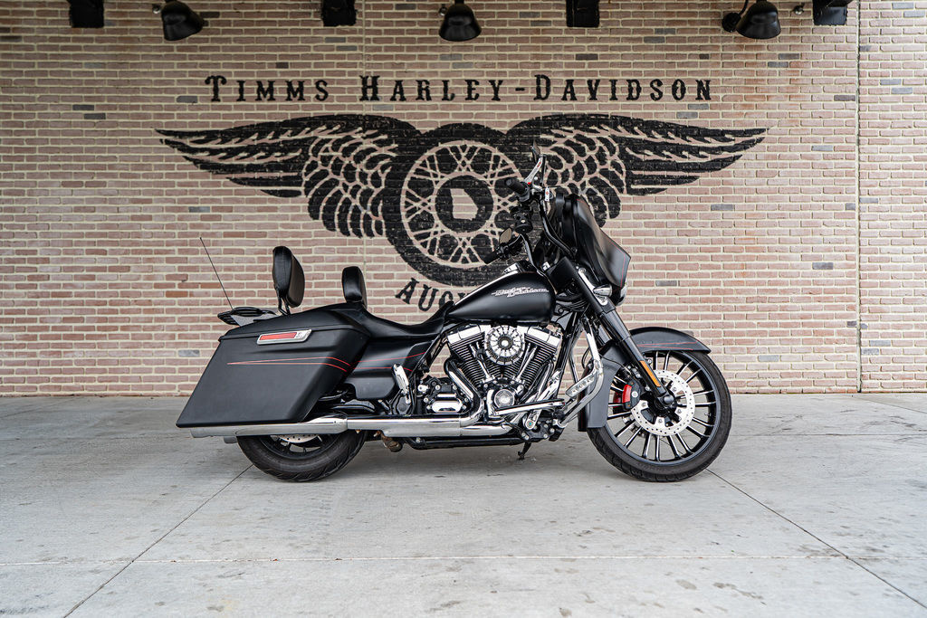 2016 Harley-Davidson Street Glide FLHXS - Special SPECIAL in Augusta, GA