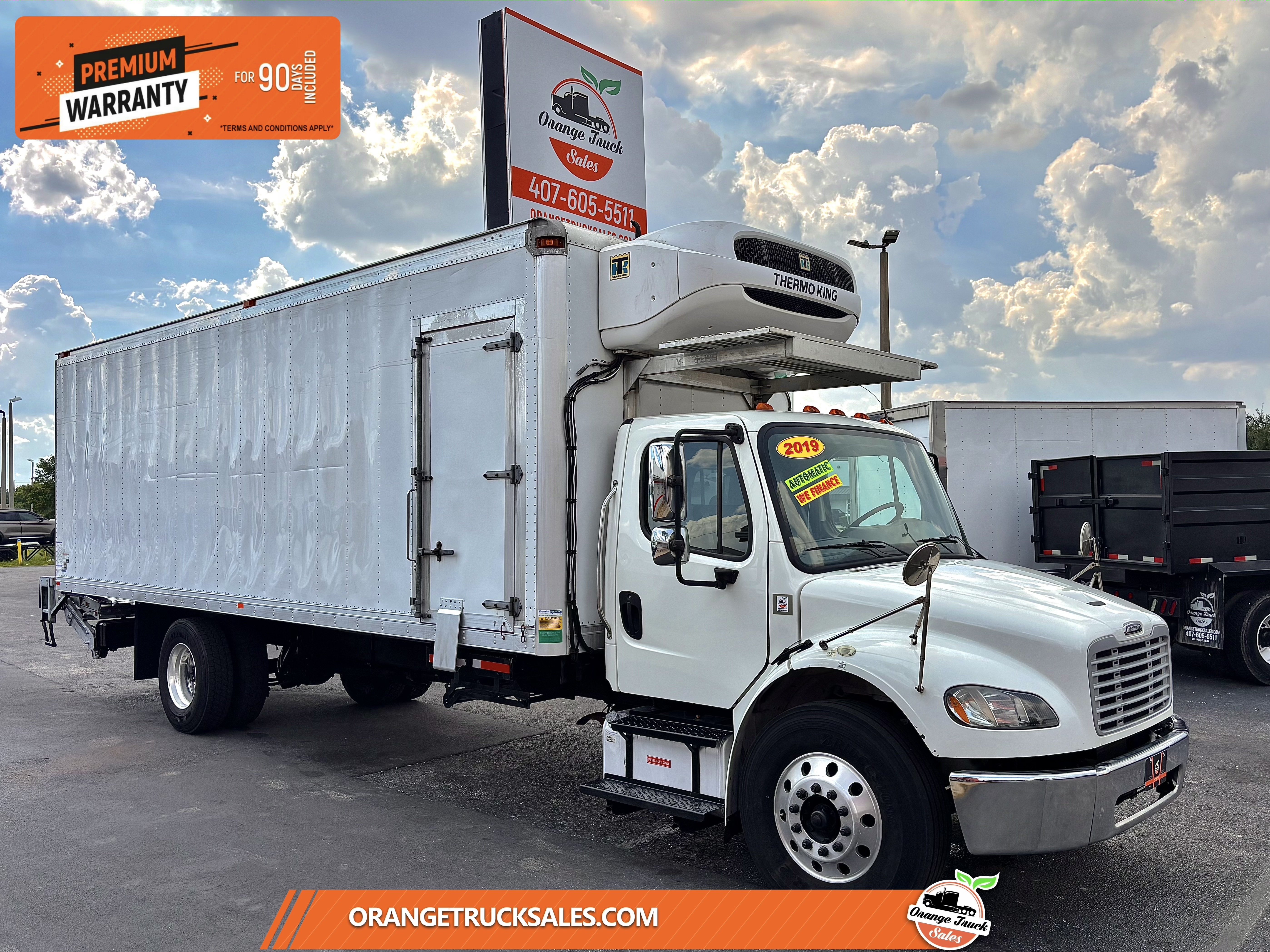 2019 FREIGHTLINER BUSINESS CLASS M2 106 in Orlando, FL