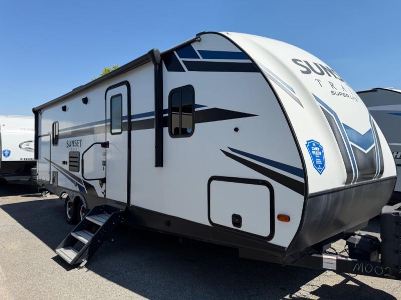 2021 Crossroads Sunset Trail Super Lite 253RB SS253RB in willow street PA