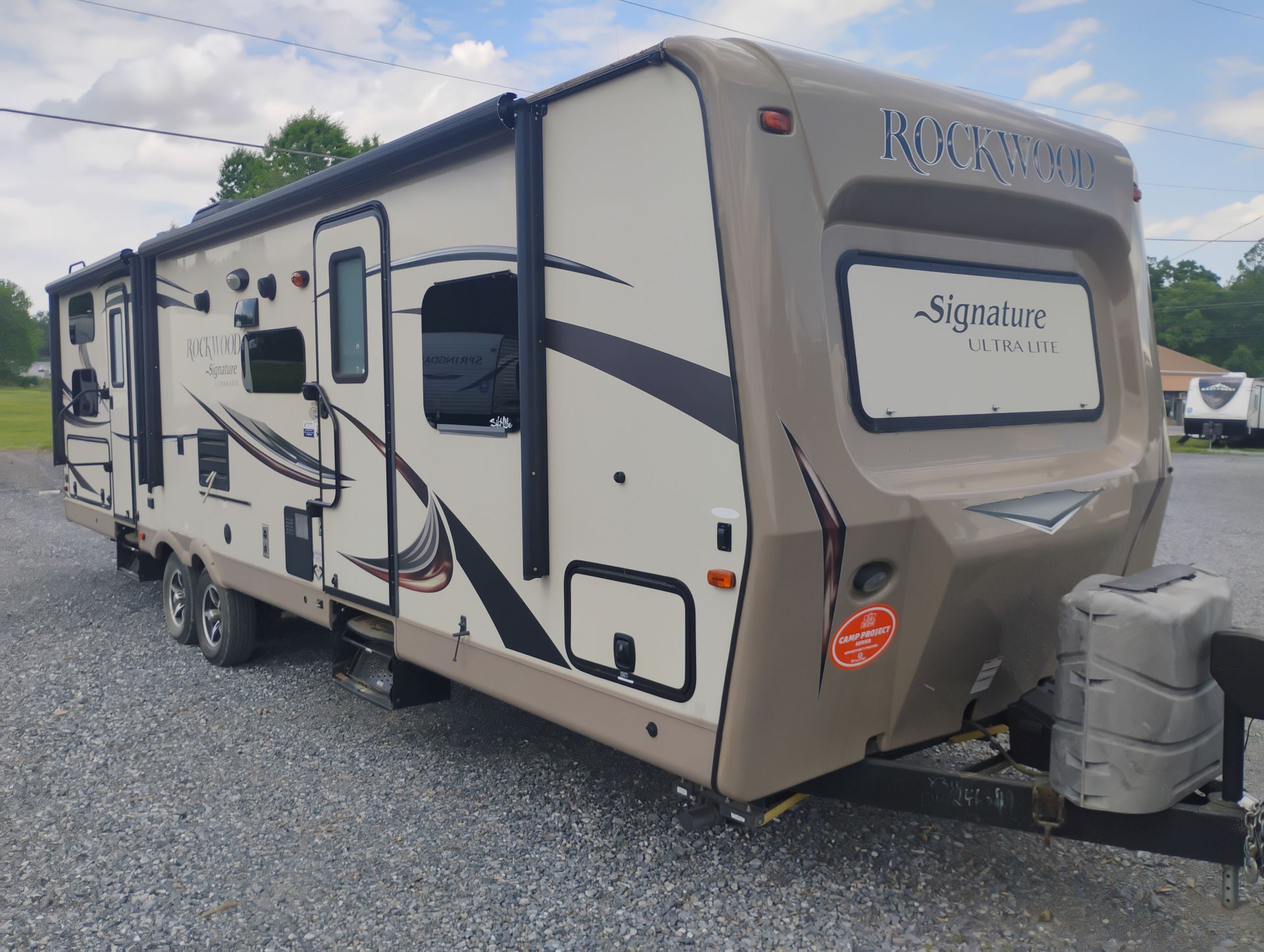 2016 Forest River Rockwood Signature Ultra Lite 8311WS in manheim PA