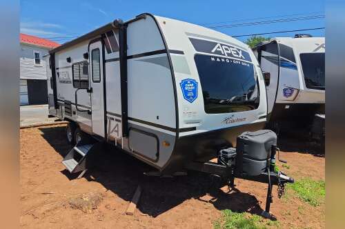 2022 Coachmen Apex Nano 208BHS in ephrata PA