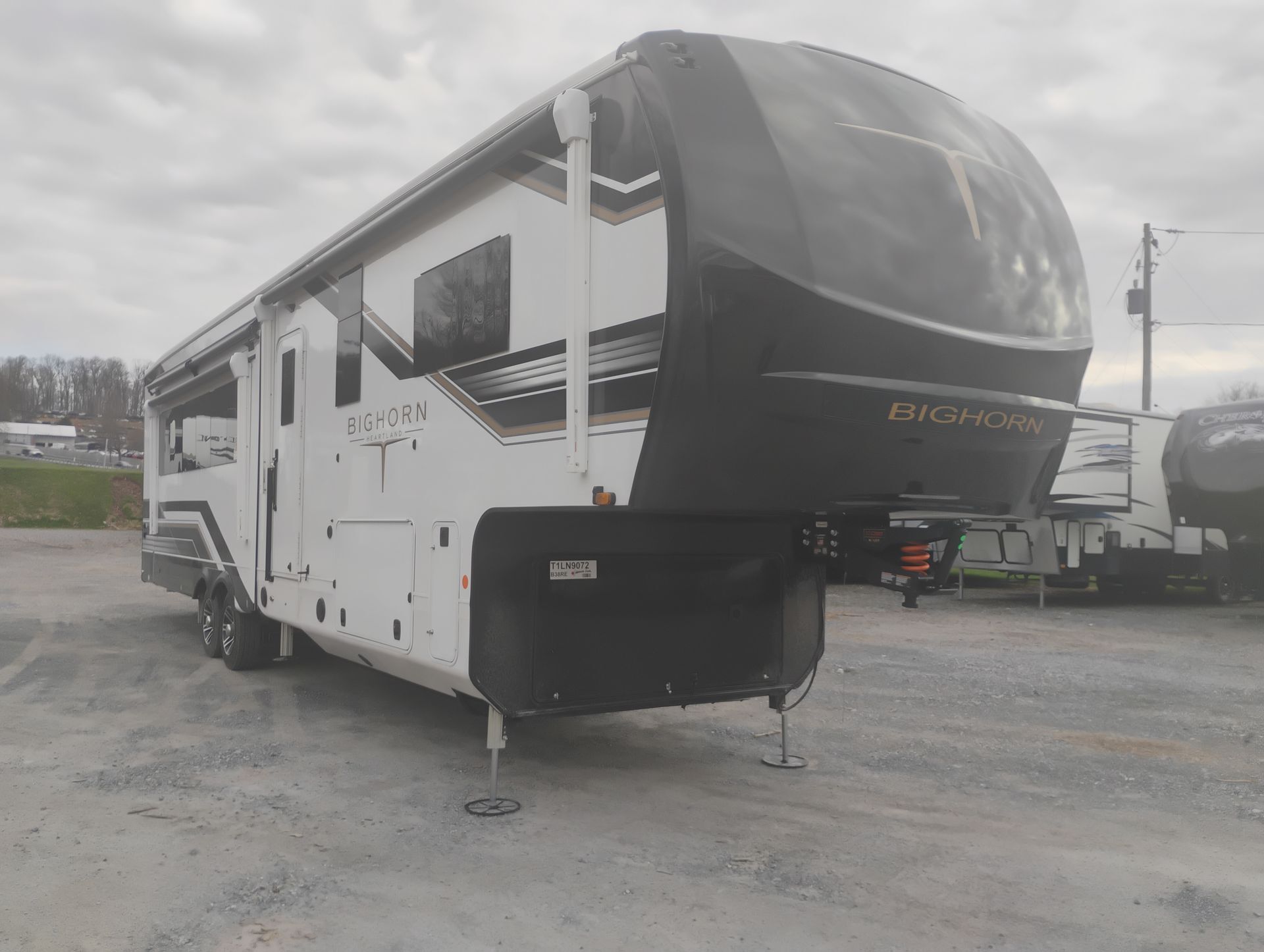 2026 Heartland Bighorn 38RE in manheim PA